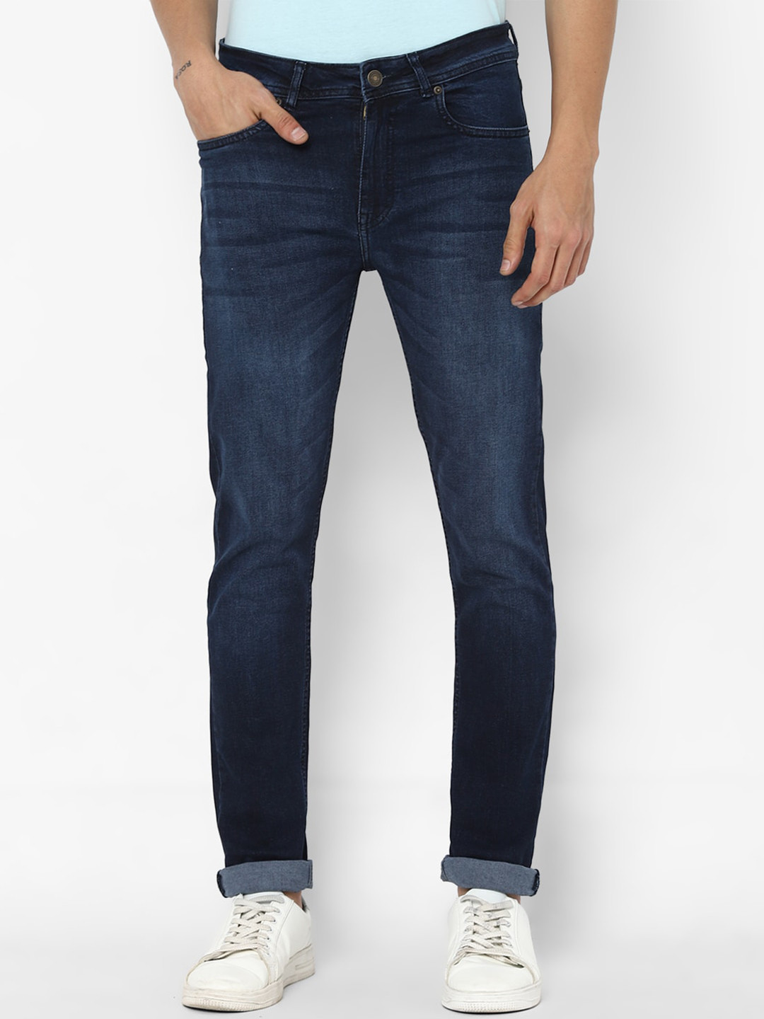 

FOREVER 21 Men Navy Blue Light Fade Jeans