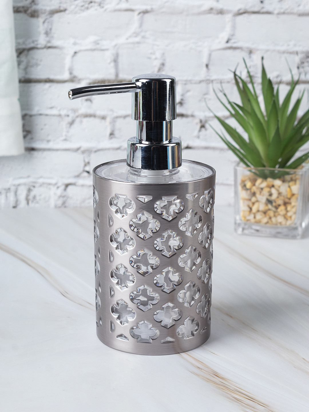 

MARKET99 Grey Textured Soap Dispenser
