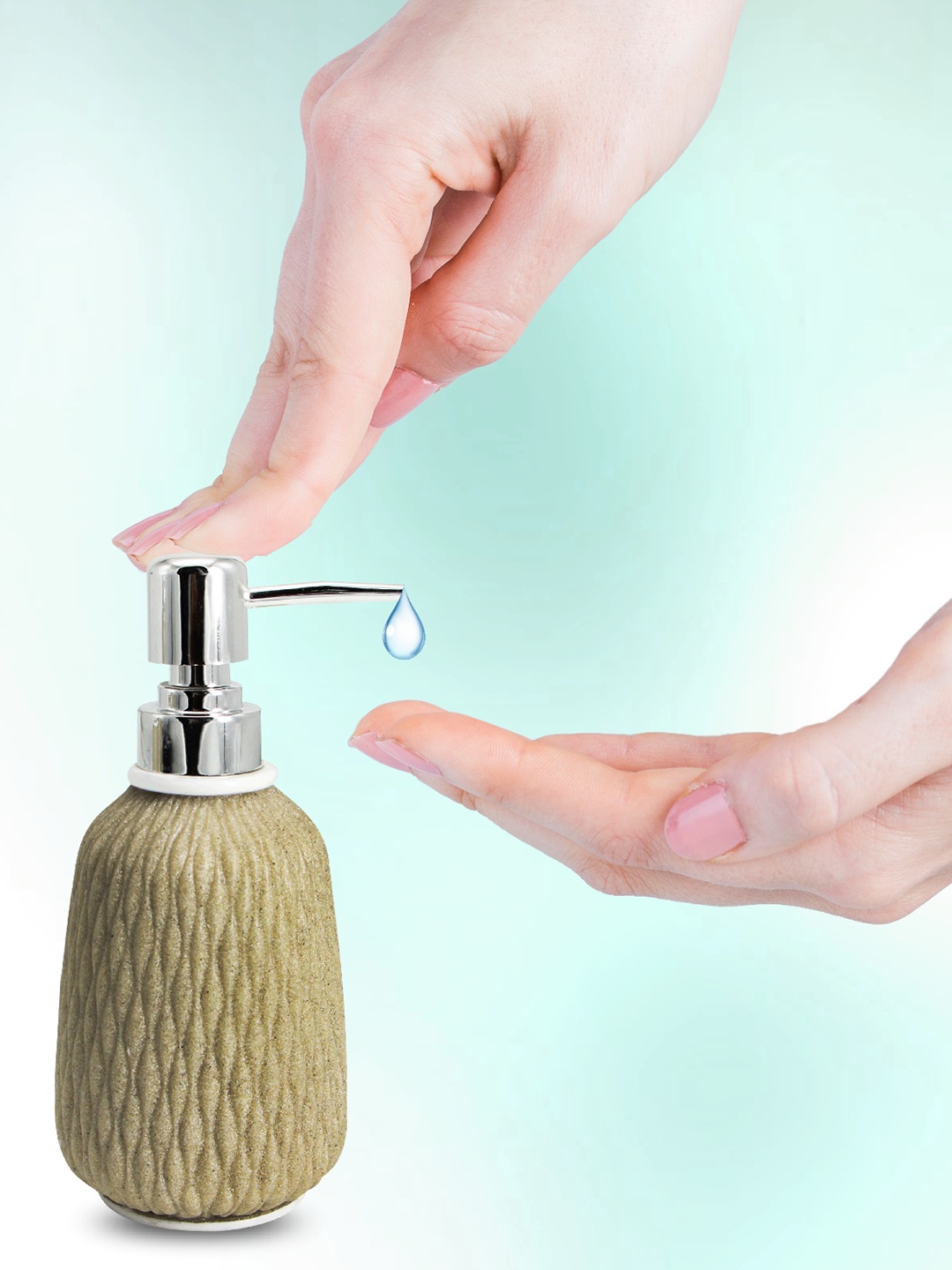 

MARKET99 White Soap Dispenser