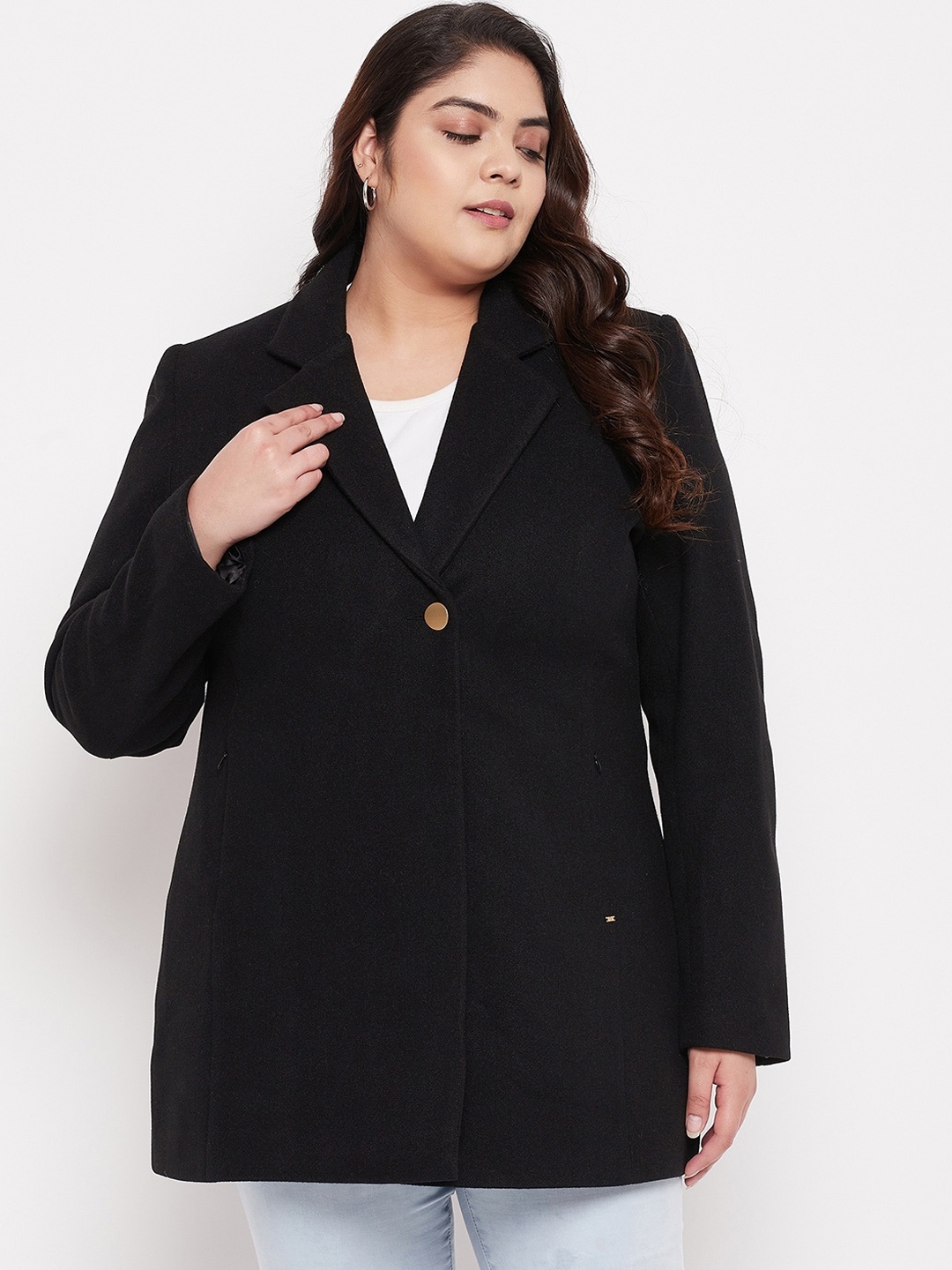 

Okane Women Plus Size Black Solid Single Breasted Overcoat