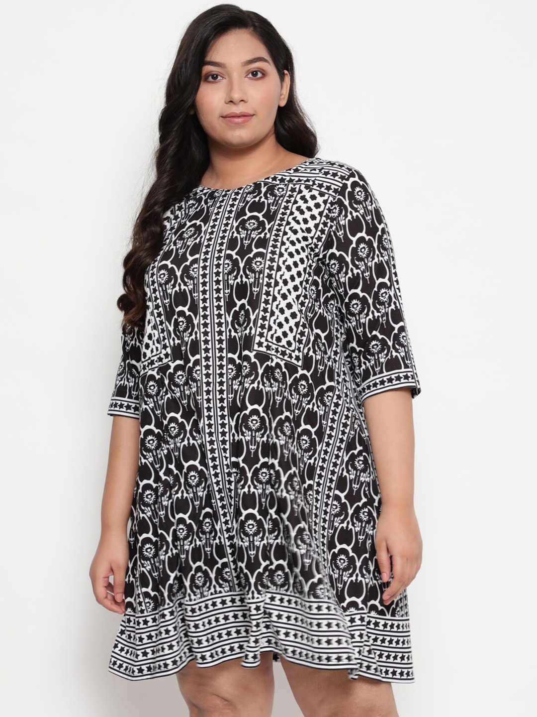 

Amydus Women Plus Size Black & White A-Line Dress