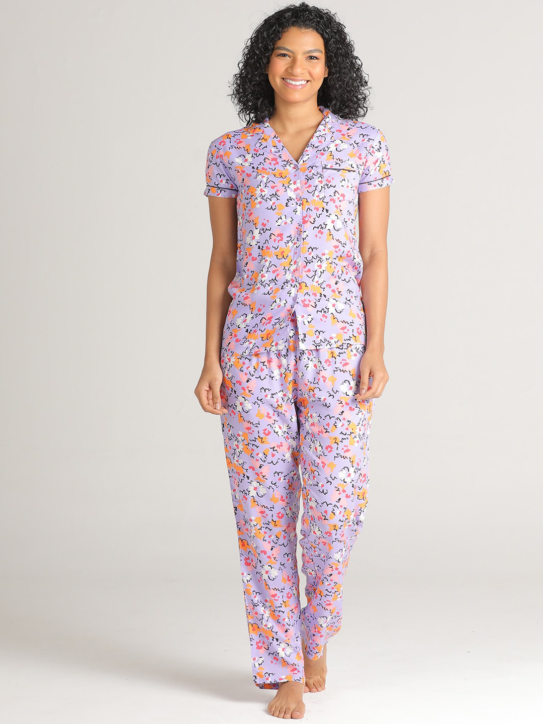 

evolove Women Purple & Orange Printed Night suit