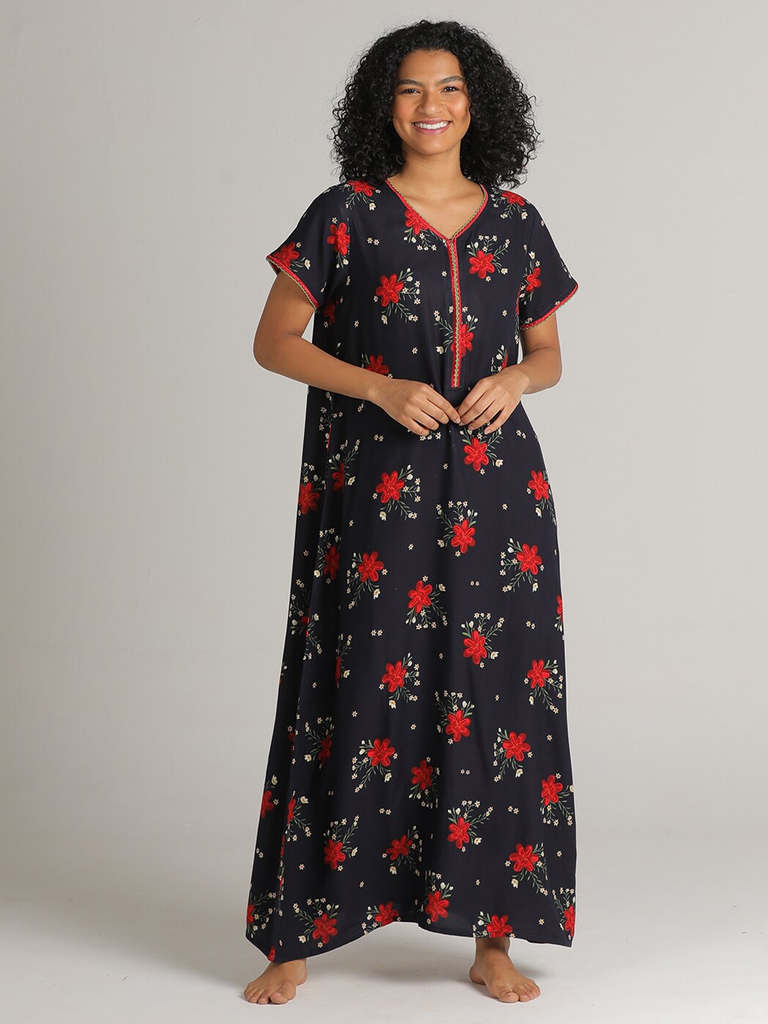 

evolove Navy Blue Printed Maxi Nightdress