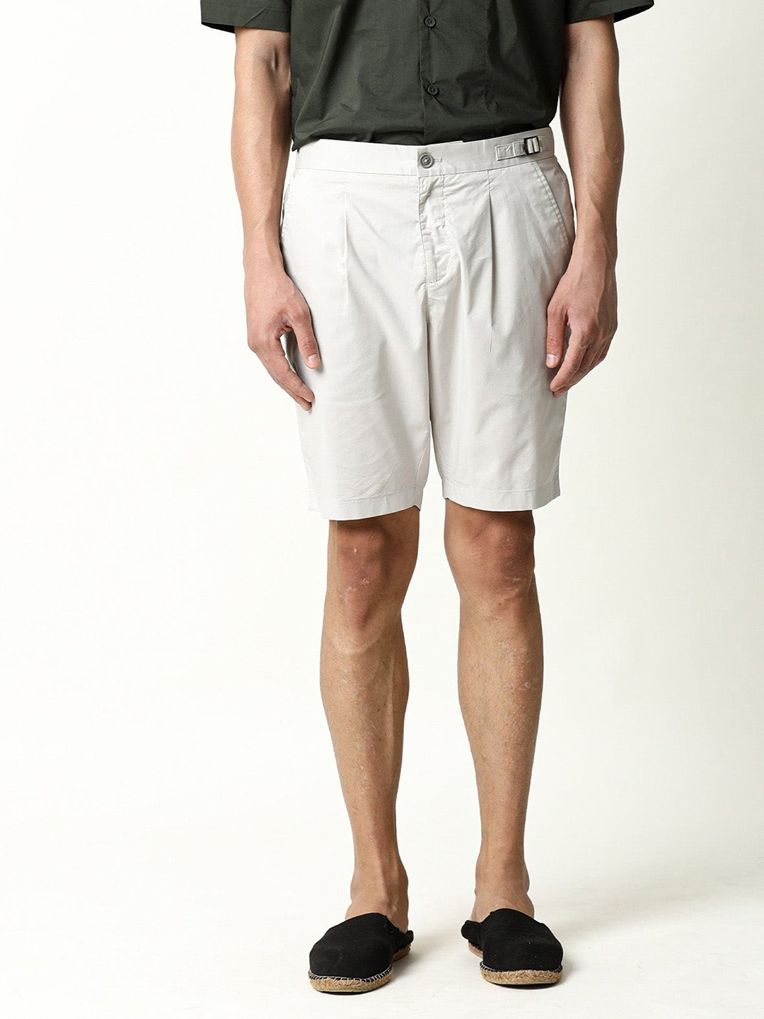 

RARE RABBIT Men Osaka Slim Fit Mid-Rise Cotton Shorts, Grey