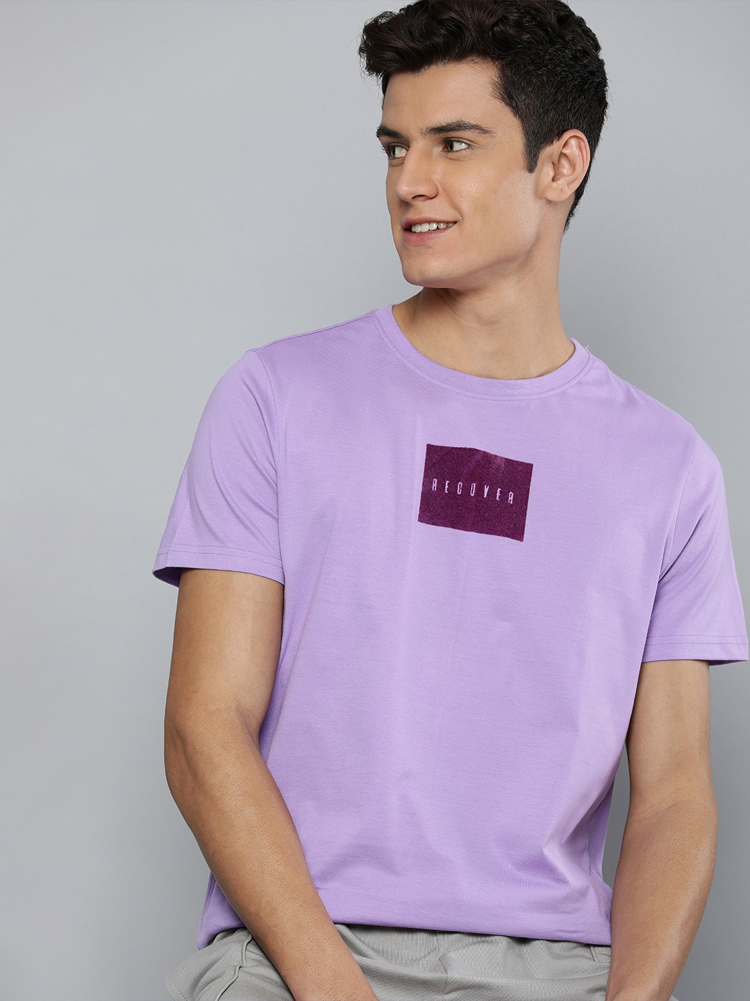 

M&H Easy Men Purple & Burgundy Printed Pure Cotton T-shirt