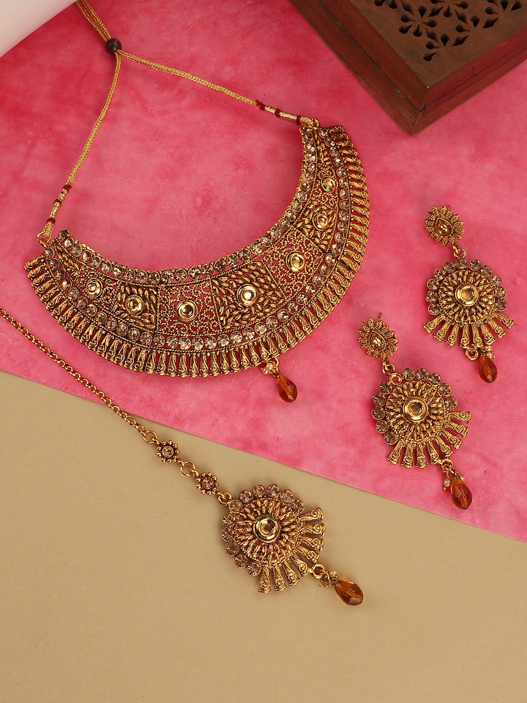 

ANIKAS CREATION Gold-Plated Traditional Hasli Style Jewellery Set