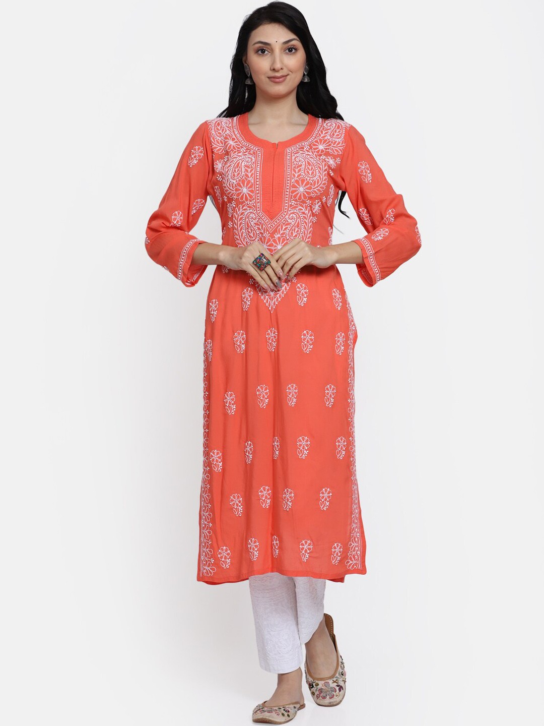 

PARAMOUNT CHIKAN Women Coral & White Ethnic Motifs Embroidered Chikankari Kurta