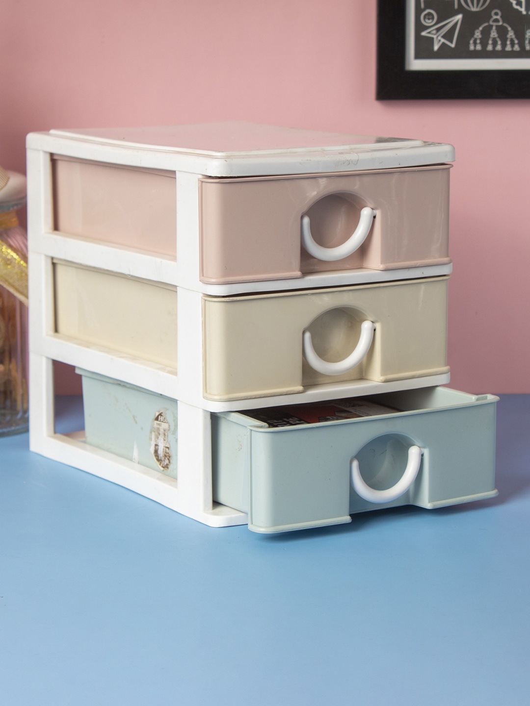 

MARKET99 White & Pink Solid Plastic 3 Layer Mini Drawer Organiser