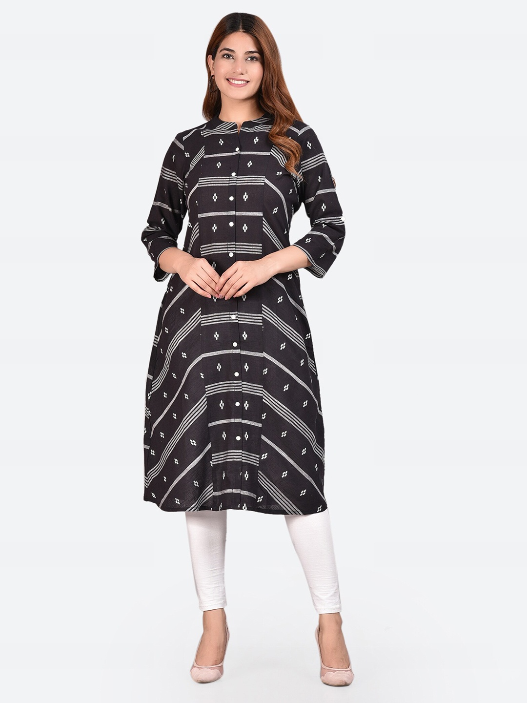 

Glorious Women Black & White Geometric Printed Kurta