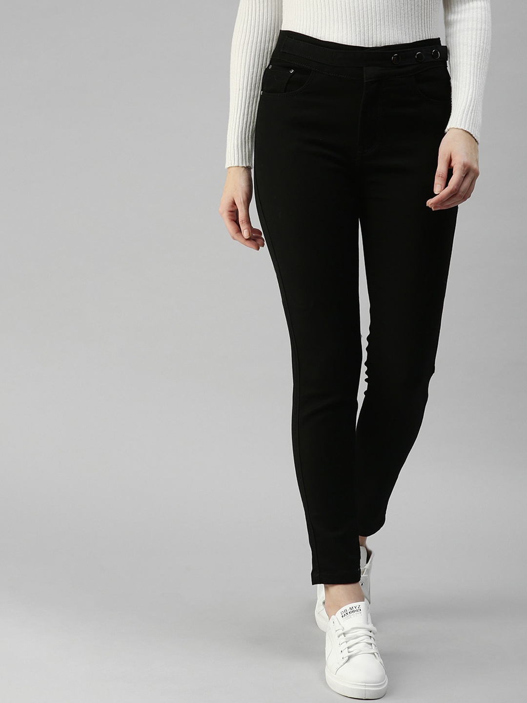 

SHOWOFF Women Black Straight Fit High-Rise Stretchable Jeans