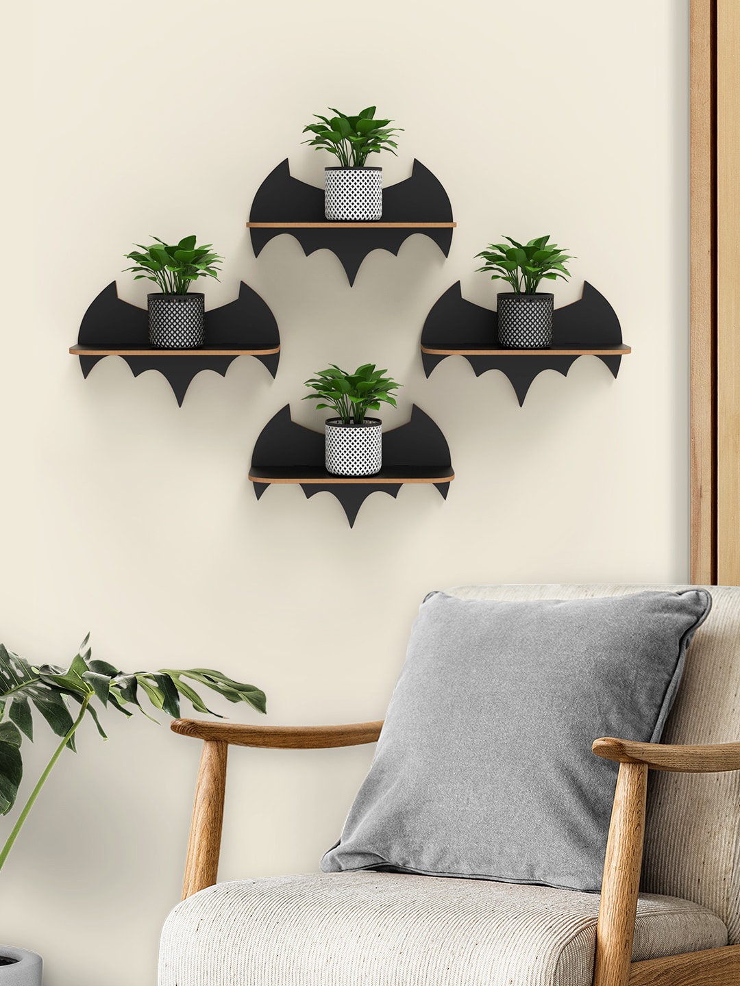 

Home Sparkle Set of 4 Black & Brown MDF Bat Shape Wall Shelf