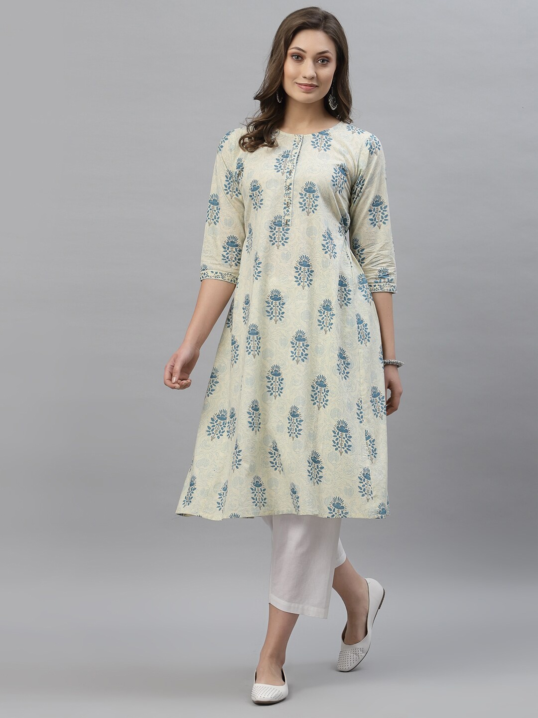 

Mode by Red Tape Women Off White & Blue Printed Cotton Tunic