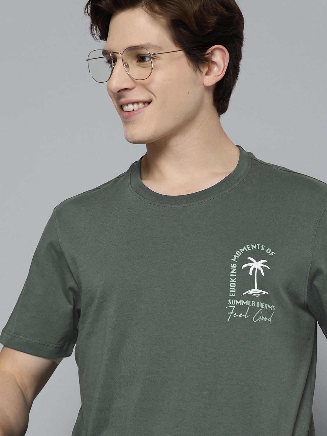 

Mast & Harbour Men Olive Green Pure Cotton T-shirt