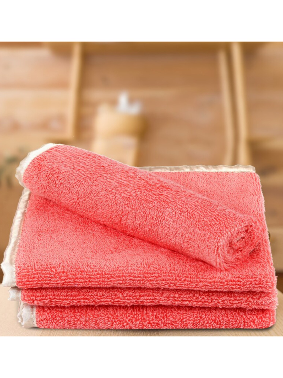 

LUSH & BEYOND Set of 4 Orange Solid 100% Cotton 500 GSM Face Towel