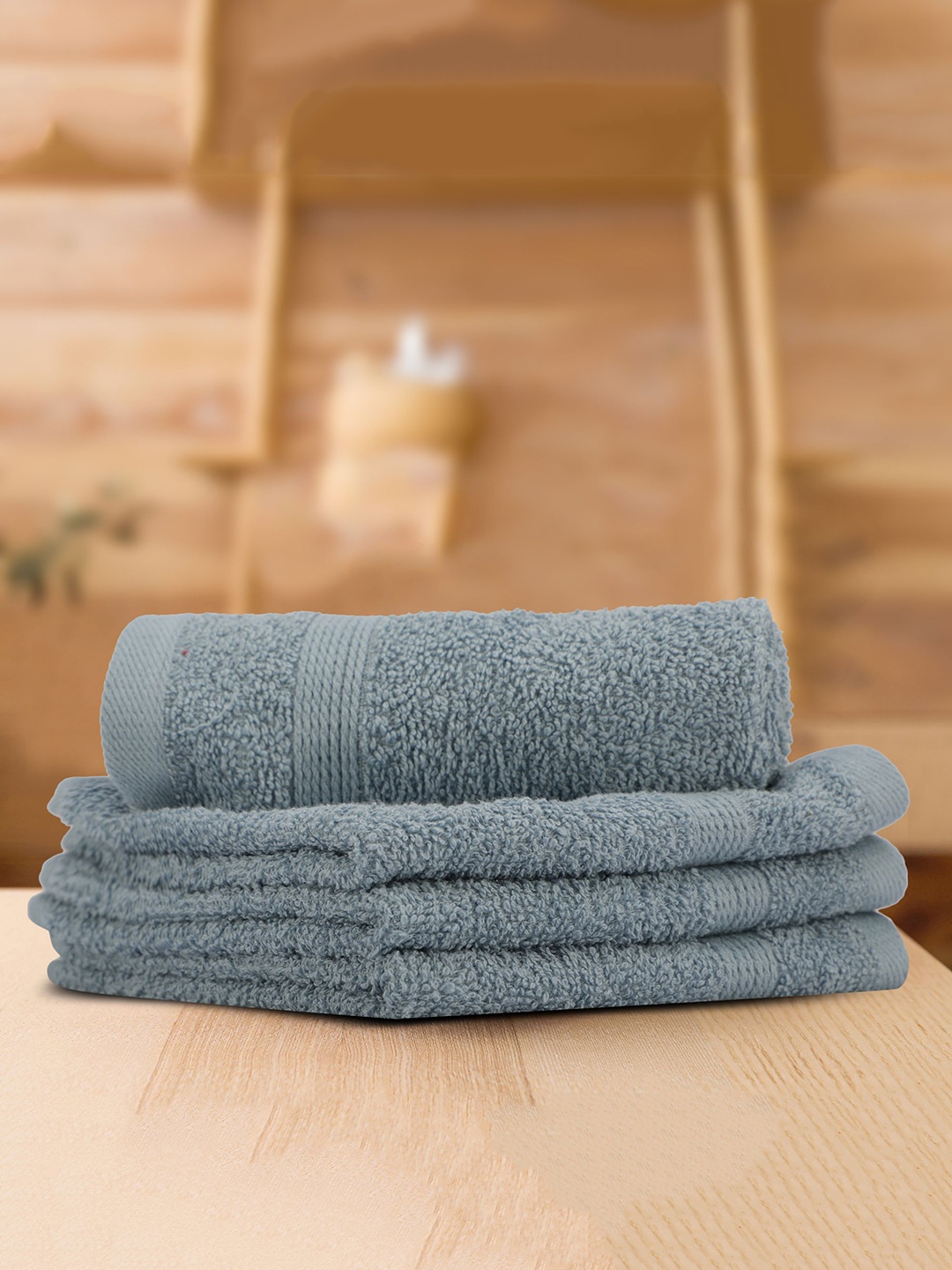 

LUSH & BEYOND Set Of 4 Grey Solid 500 GSM Pure Cotton Face Towels