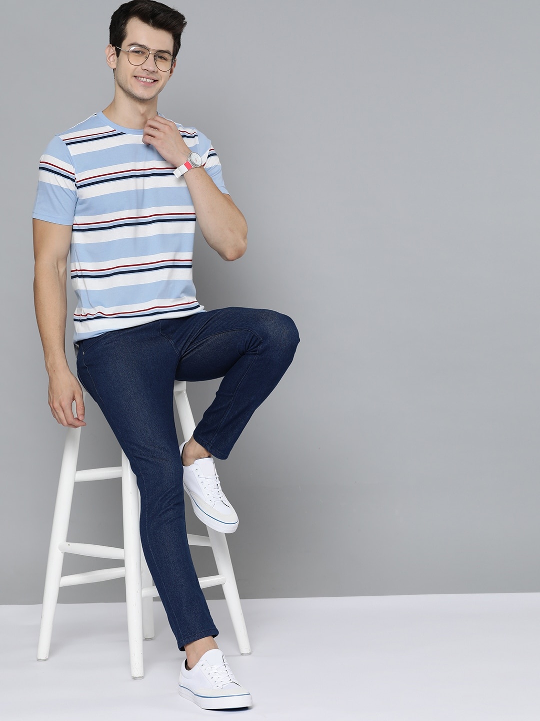 

Mast & Harbour Men Blue & White Striped T-shirt