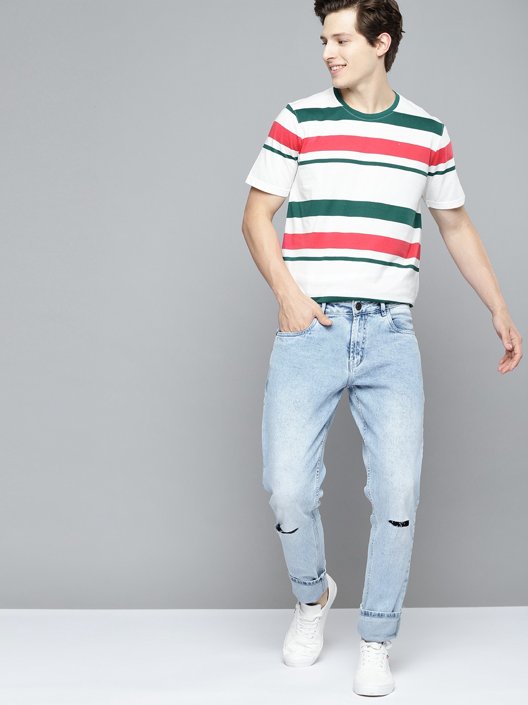 

Mast & Harbour Men White & Green Striped T-shirt