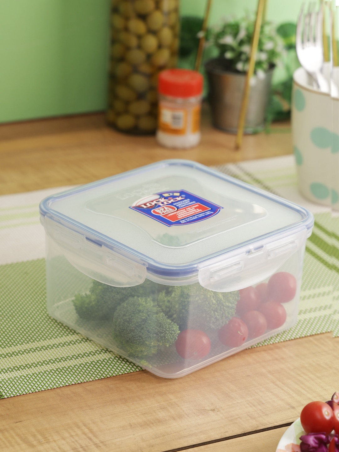 

Lock & Lock Transparent Airtight Food Storage Container with Leak Proof Lid