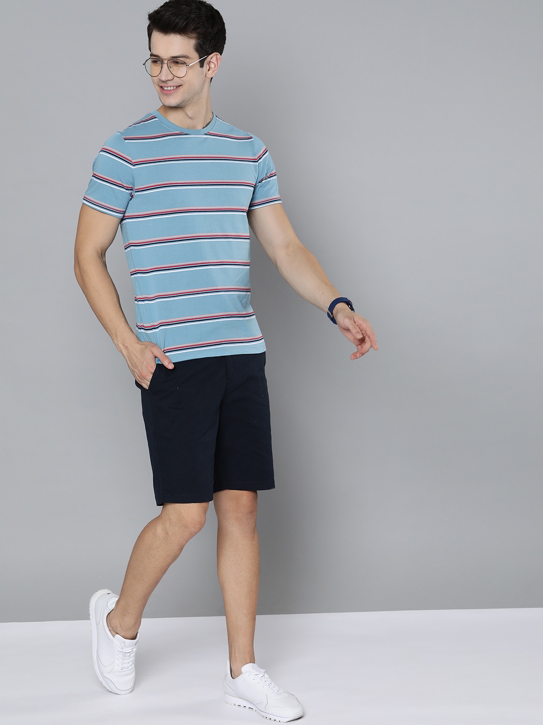 

Mast & Harbour Men Blue & White Striped T-shirt
