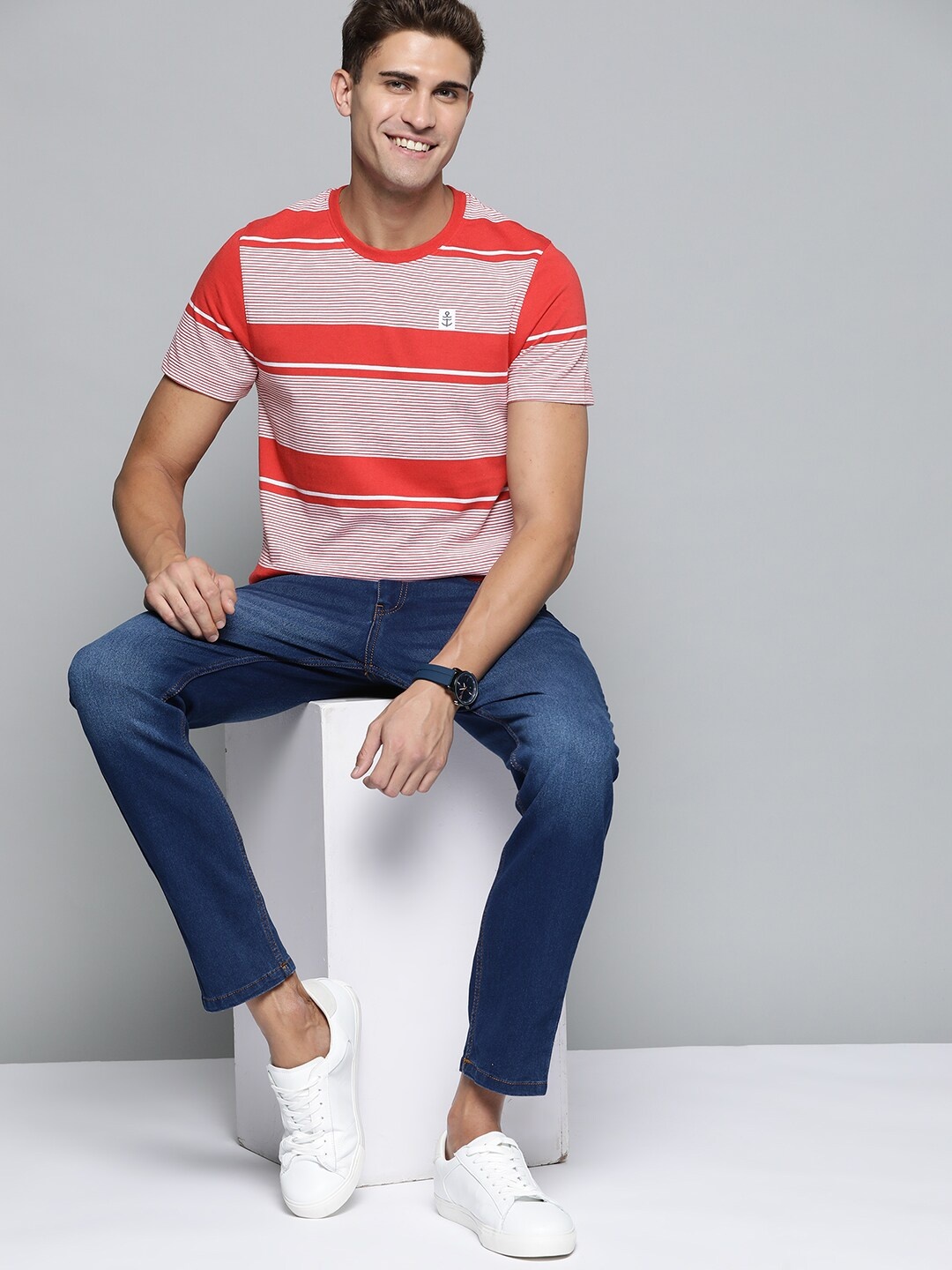 

Mast & Harbour Men Red & White Striped T-shirt