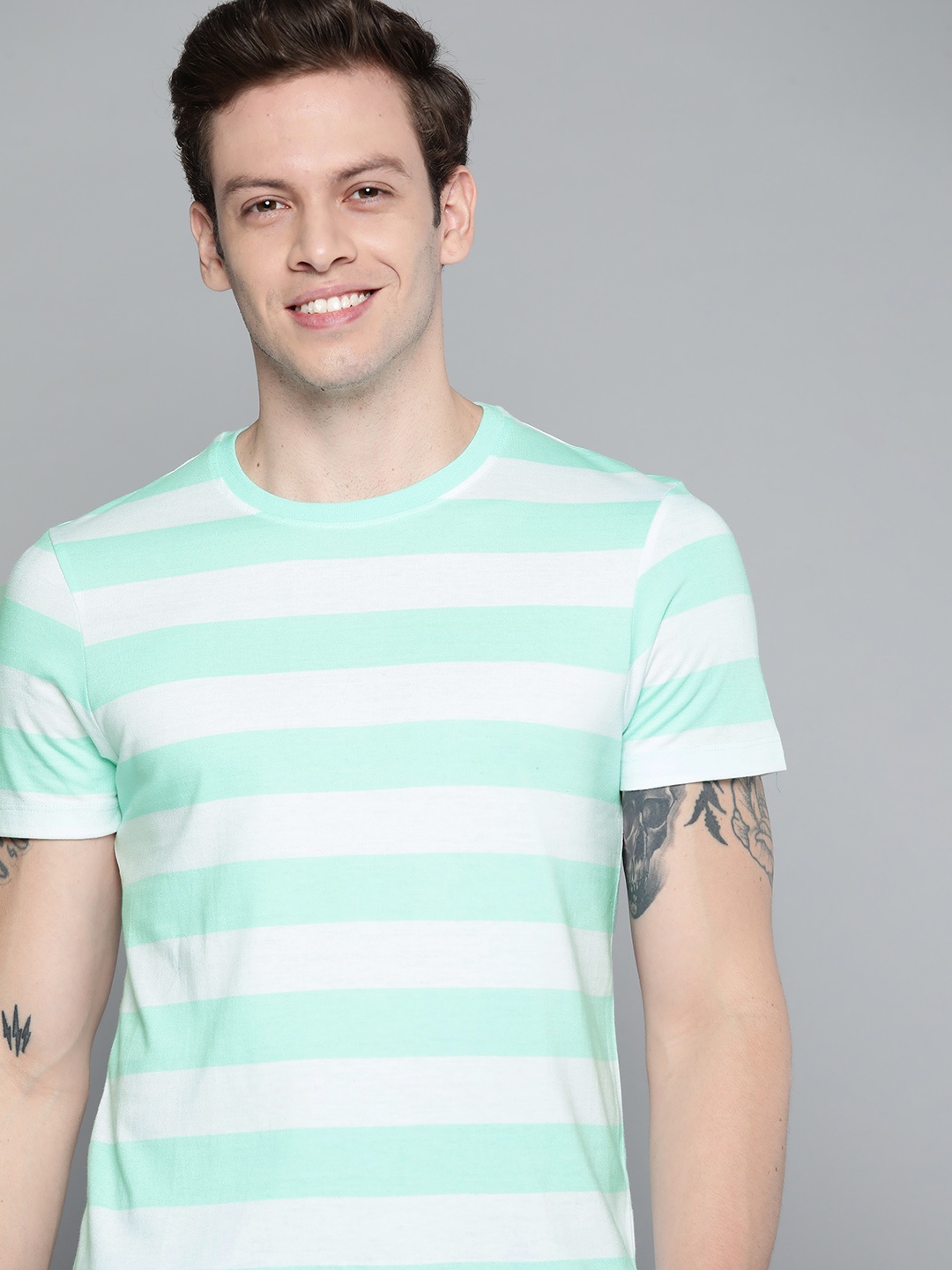 

Mast & Harbour Men Blue & White Striped T-shirt