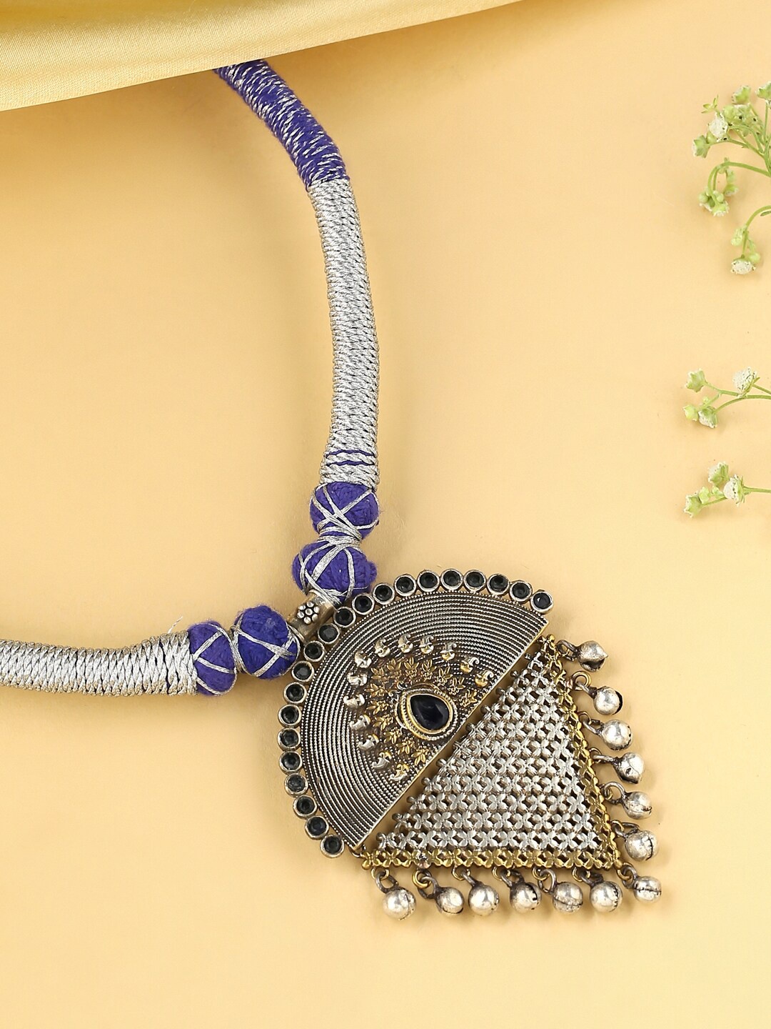 

VIRAASI Assorted Brass Necklace