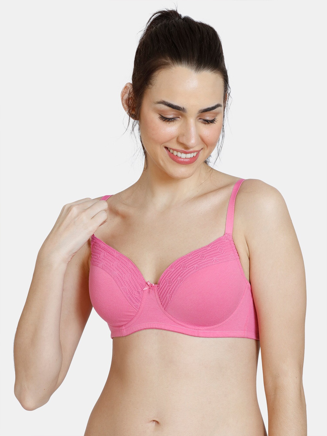 

Zivame Pink Solid Non Wired Medium Coverage T-shirt Bra