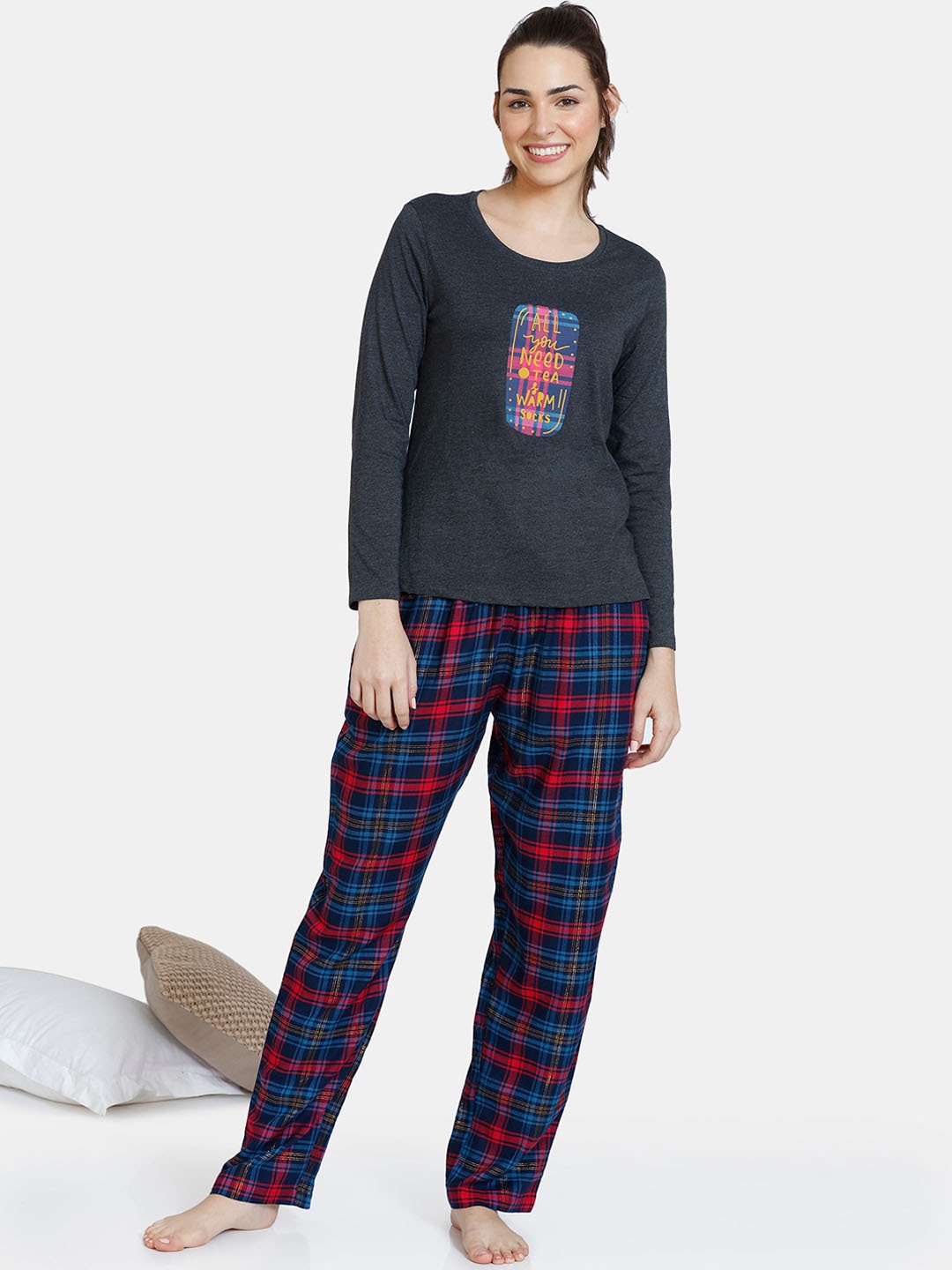 

Zivame Women Charcoal & Blue Night suit