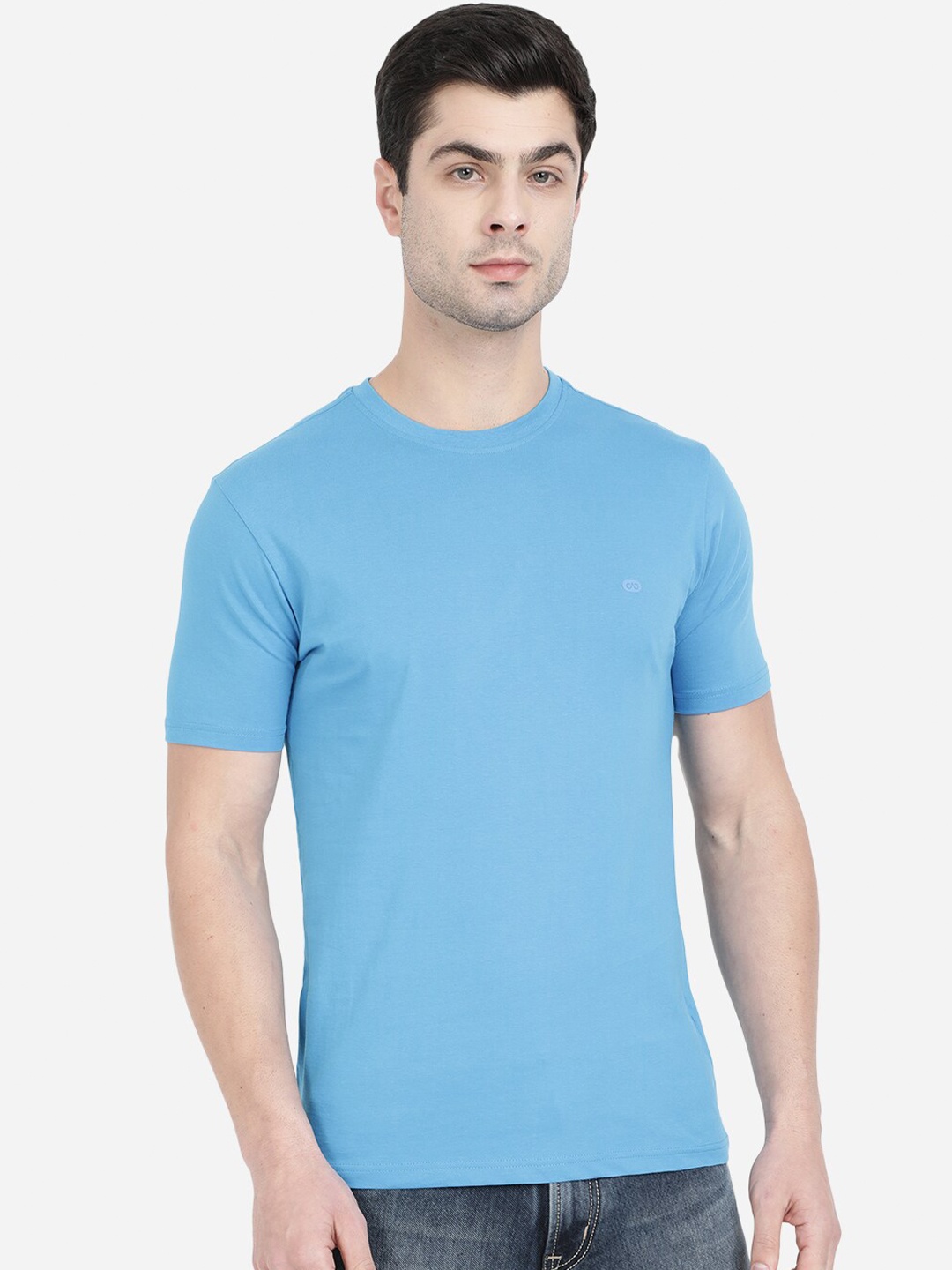 

JADE BLUE Men Blue Slim Fit Cotton T-shirt