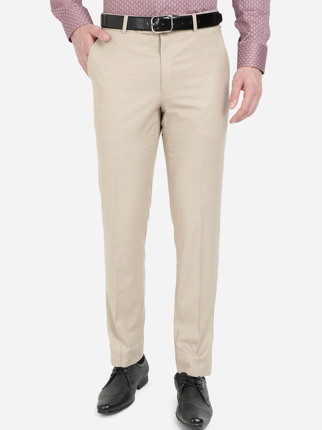 

METAL Men Beige Slim Fit Easy Wash Formal Trousers