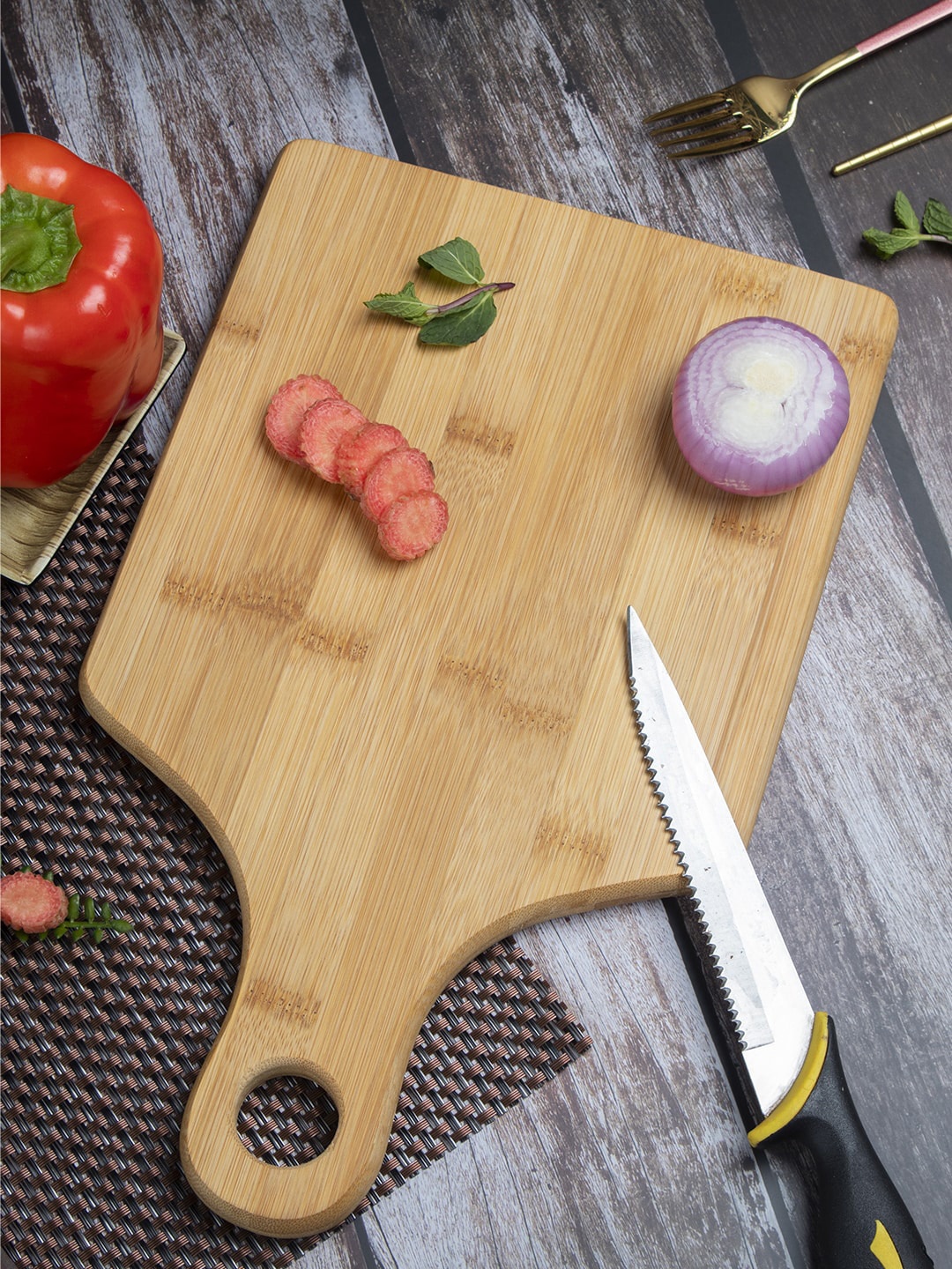 

MARKET99 Brown Solid Chopping Board