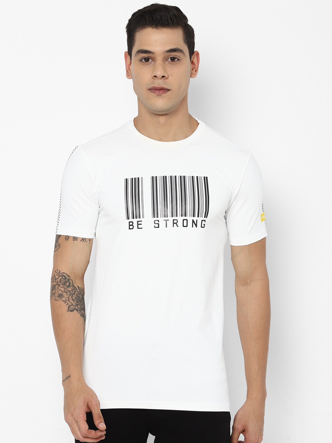 

FOREVER 21 Men White Typography Printed T-shirt