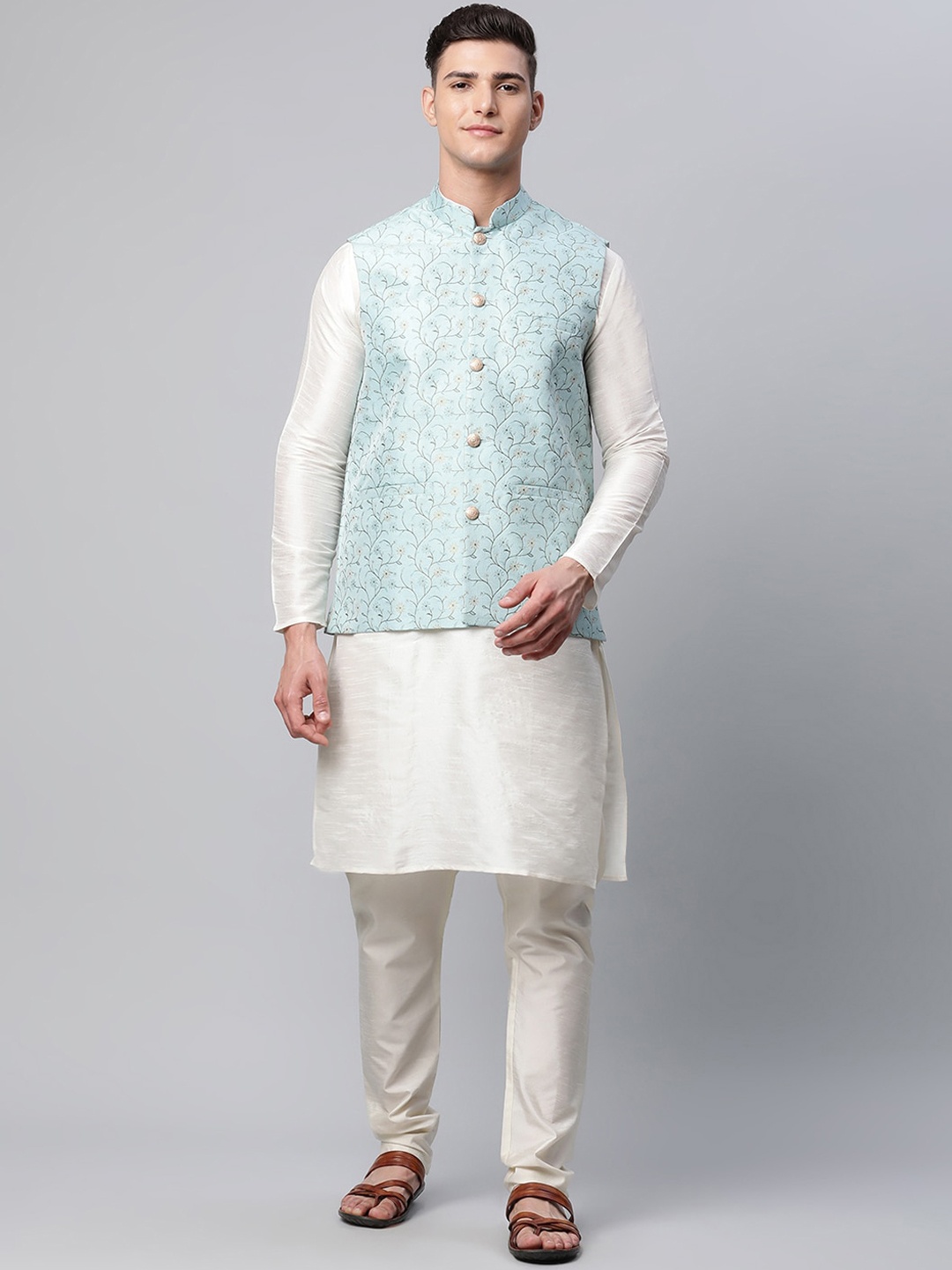 

Jompers Men Blue Layered Kurta with Pyjamas And Nehru Jacket