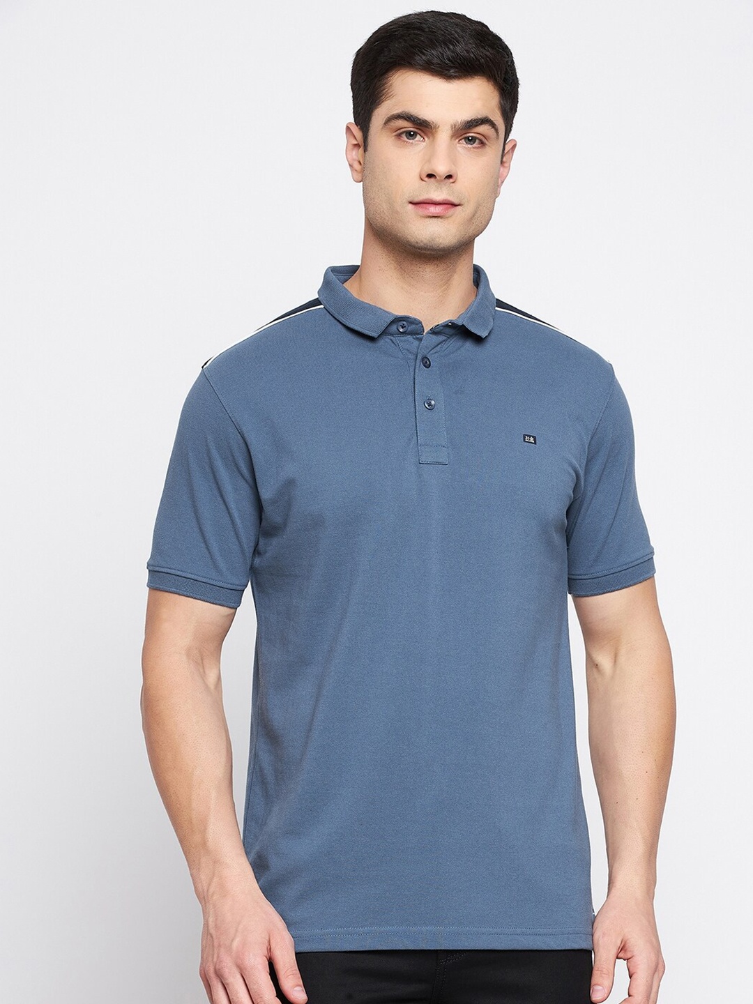 

Okane Men Blue Polo Collar T-shirt