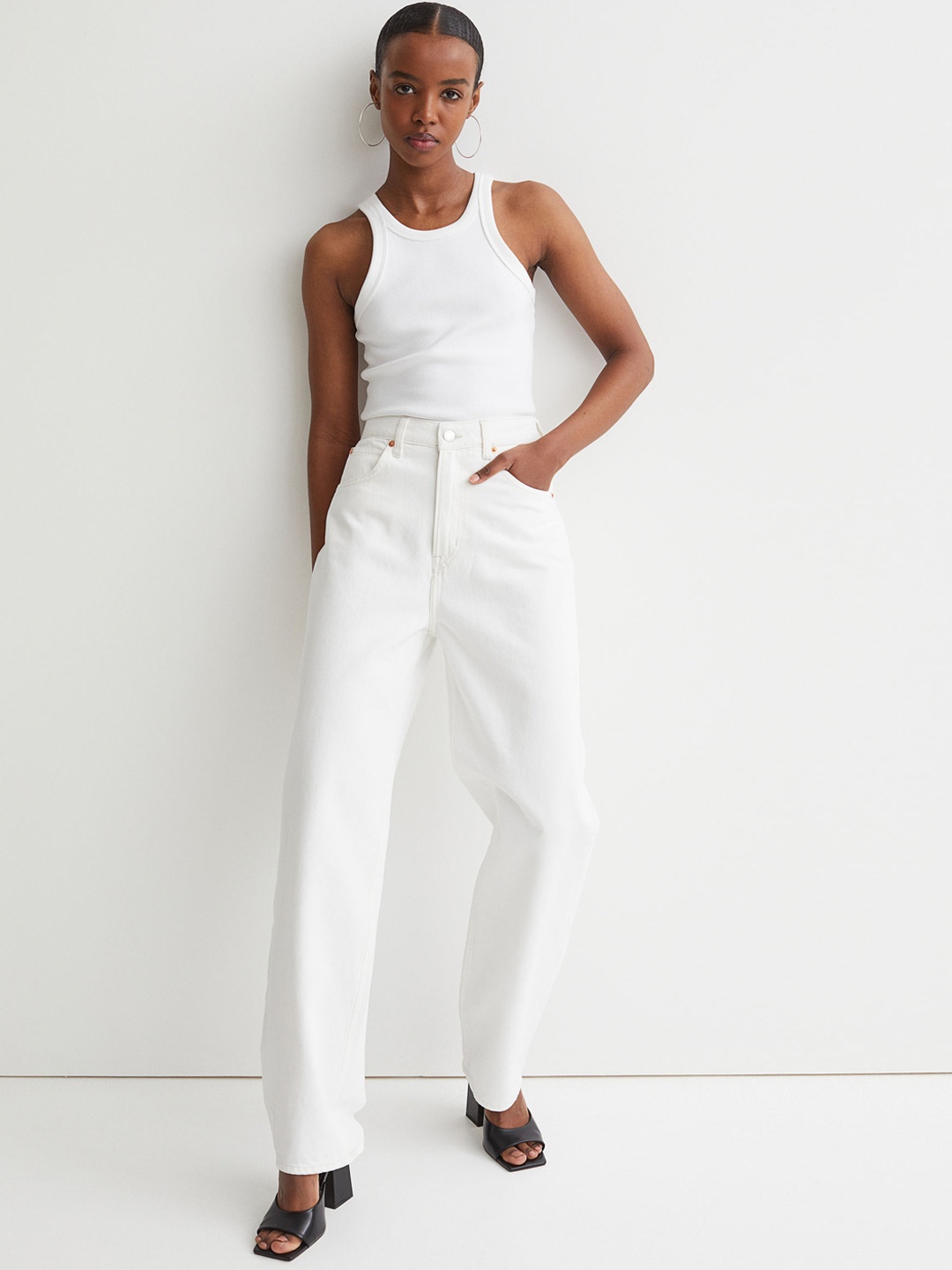 

H&M Women White 90s Baggy Ultra High Waist Jeans