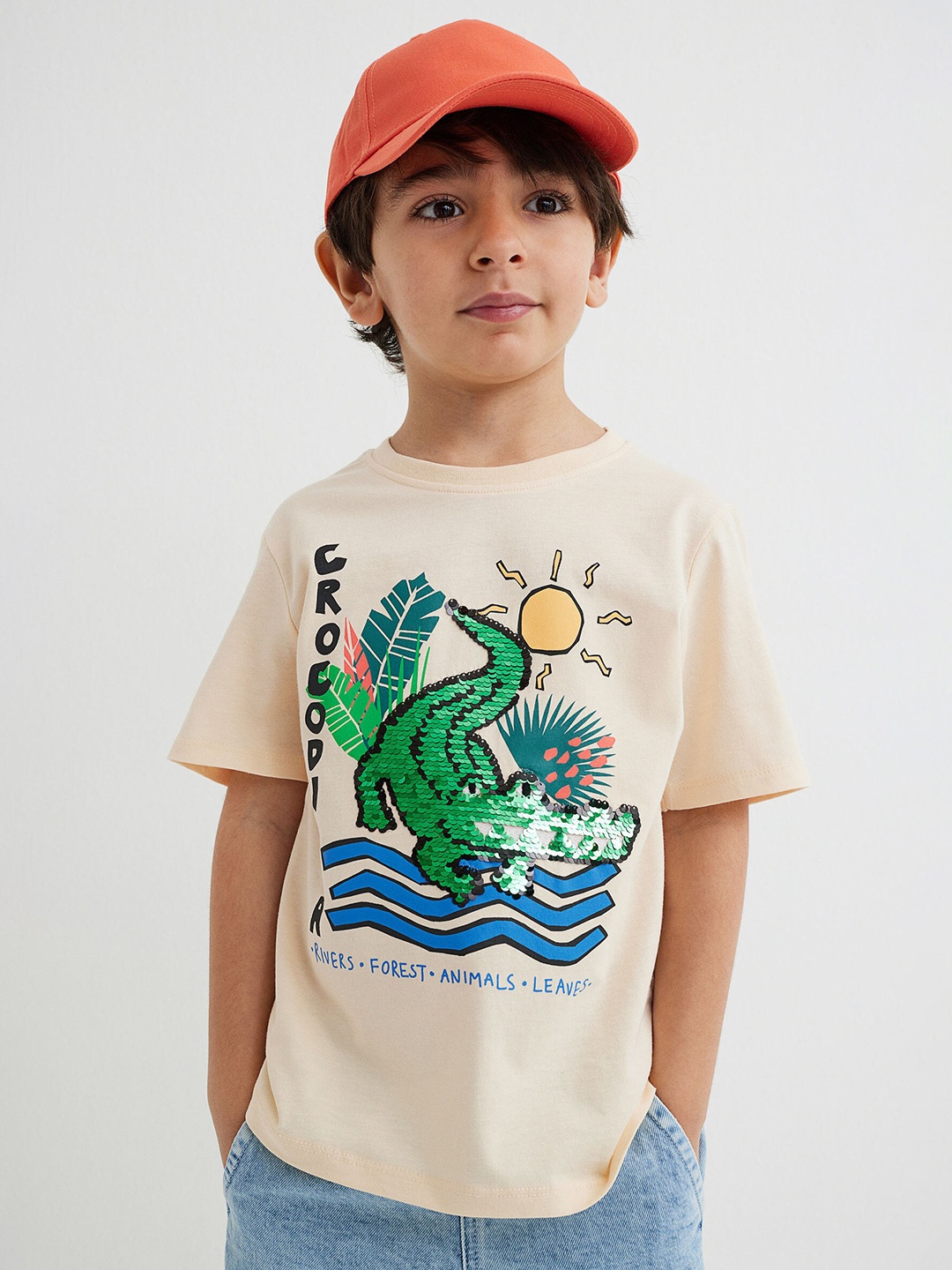 

H&M Boys Multicoloured Graphic Printed Reversible Sequin T-shirt, Multi