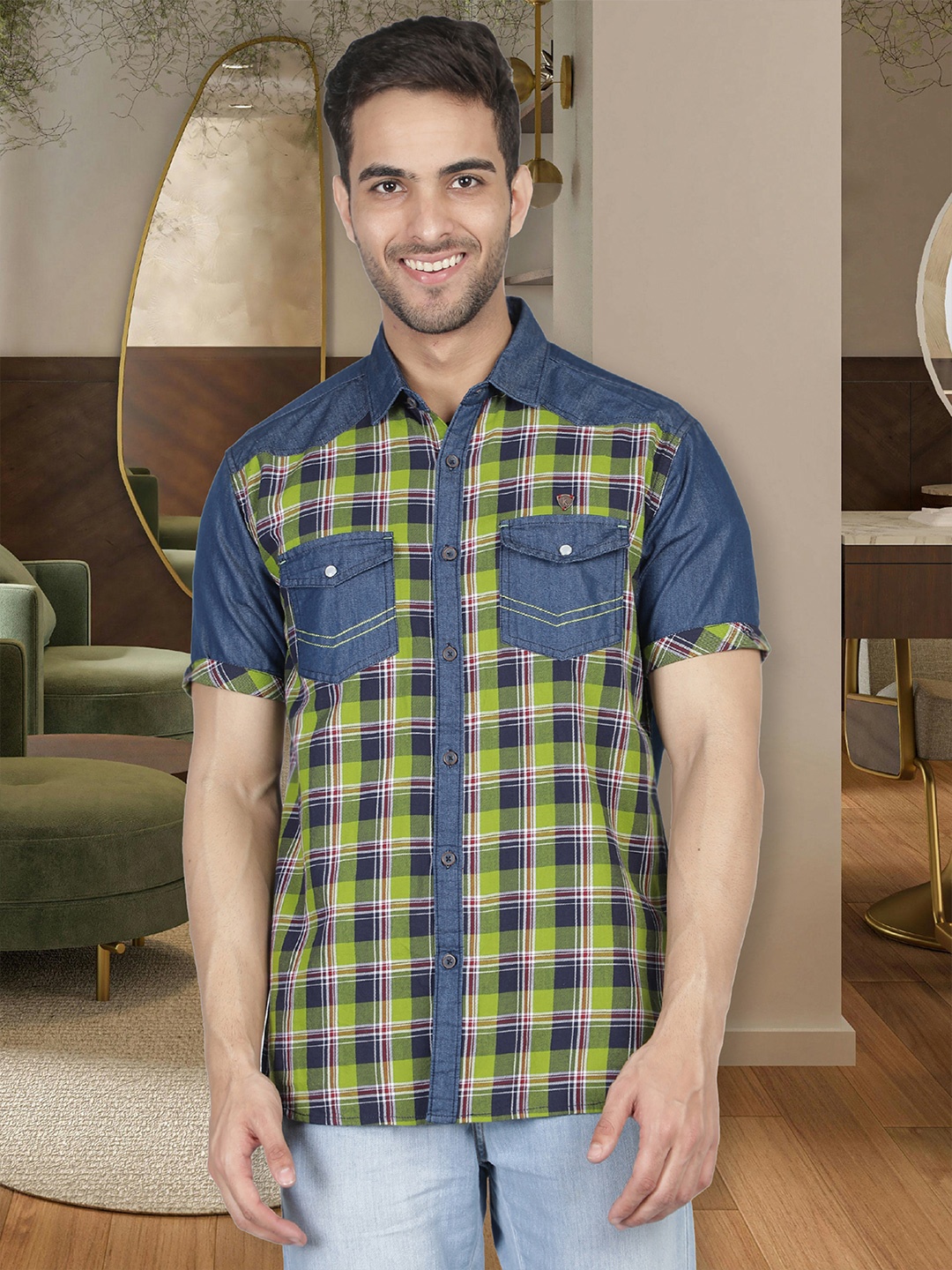 

Kuons Avenue Men Green Smart Slim Fit Checked Cotton Denim Casual Shirt