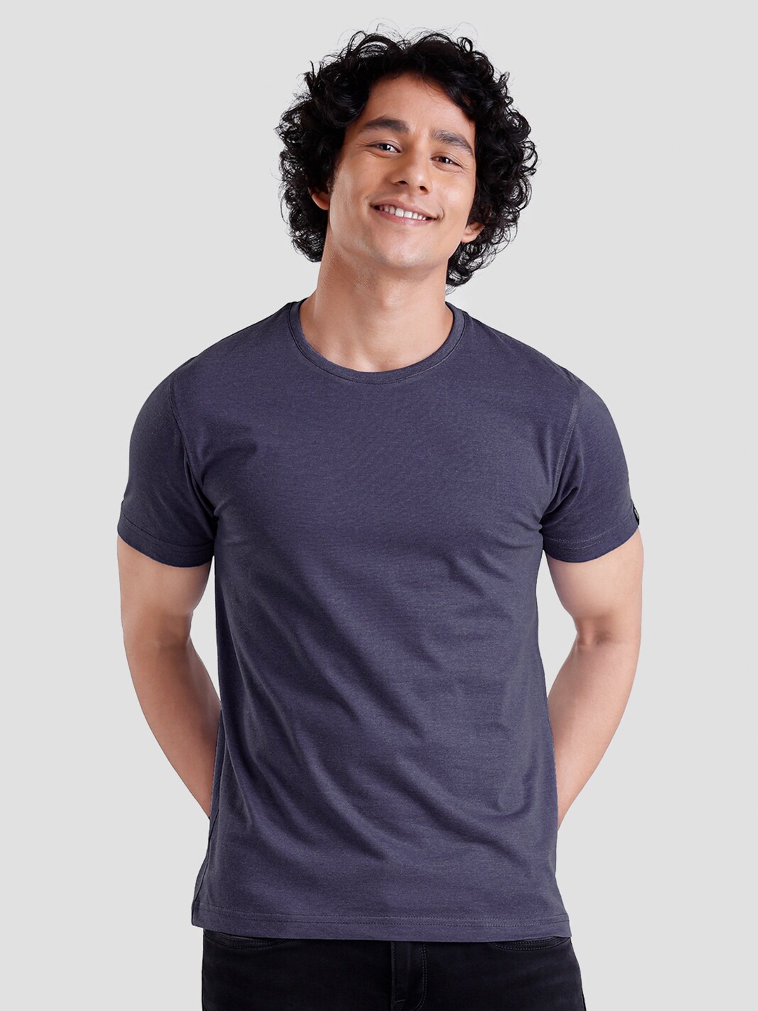 

The Souled Store Men Navy Blue Solid T-shirt