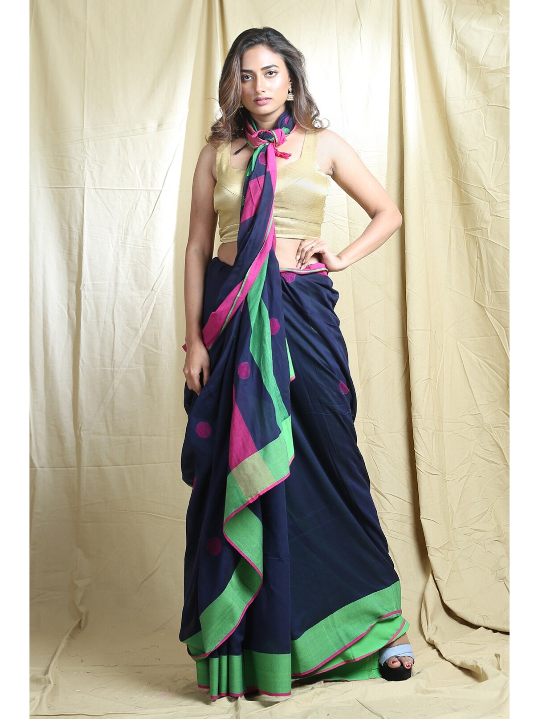 

Arhi Blue & Green Woven Design Saree