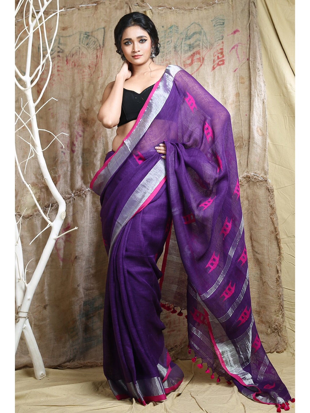 

Arhi Purple & Silver Zari Pure Linen Saree