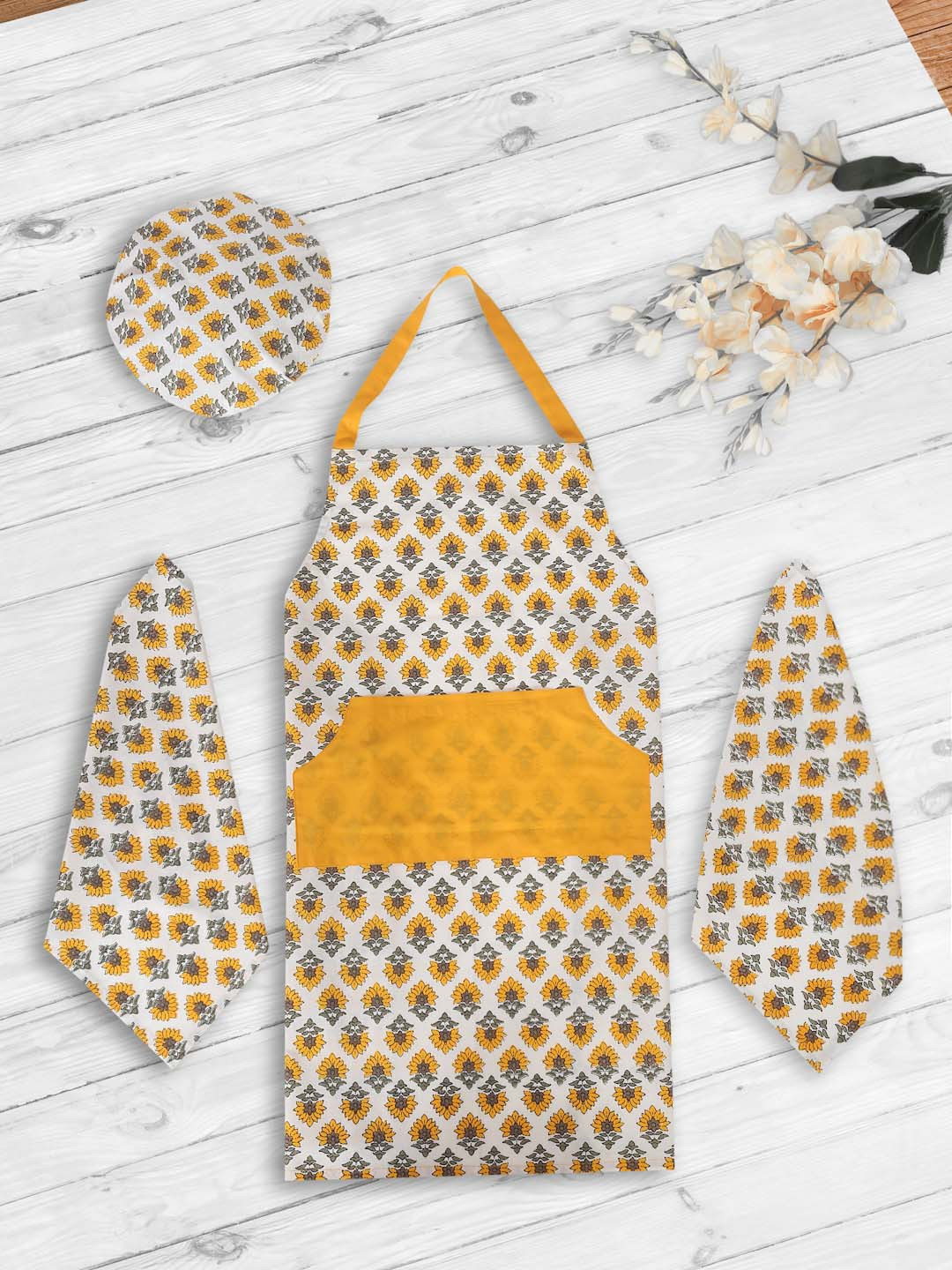

Rajasthan Decor Set Of 4 Yellow & White Printed Cotton Apron Set