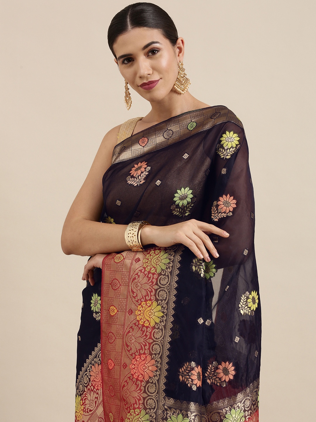 

PERFECTBLUE Black & Gold Floral Jacquard Organza Saree