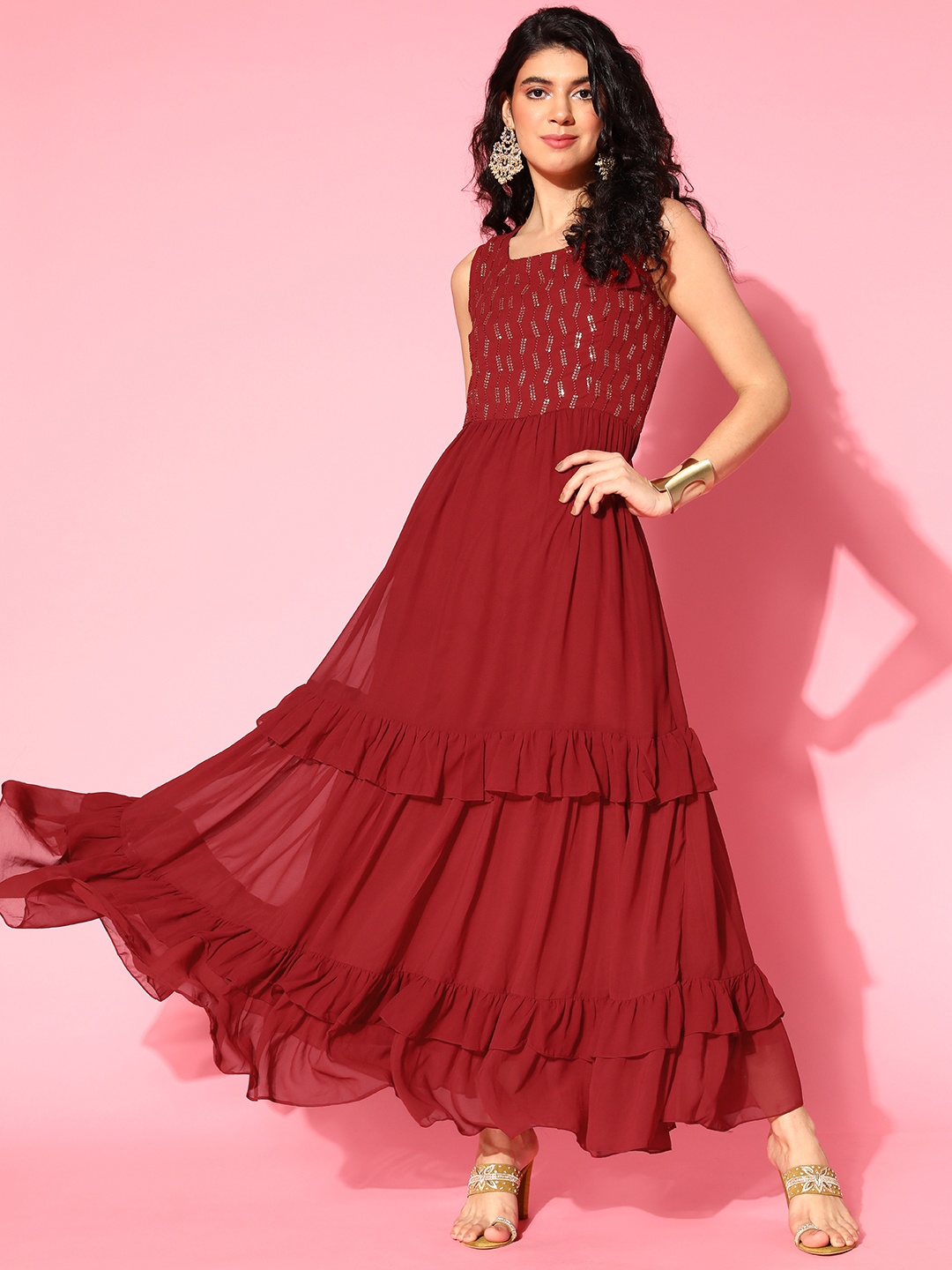 

Sangria Women Stunning Maroon Solid Gowns for Days