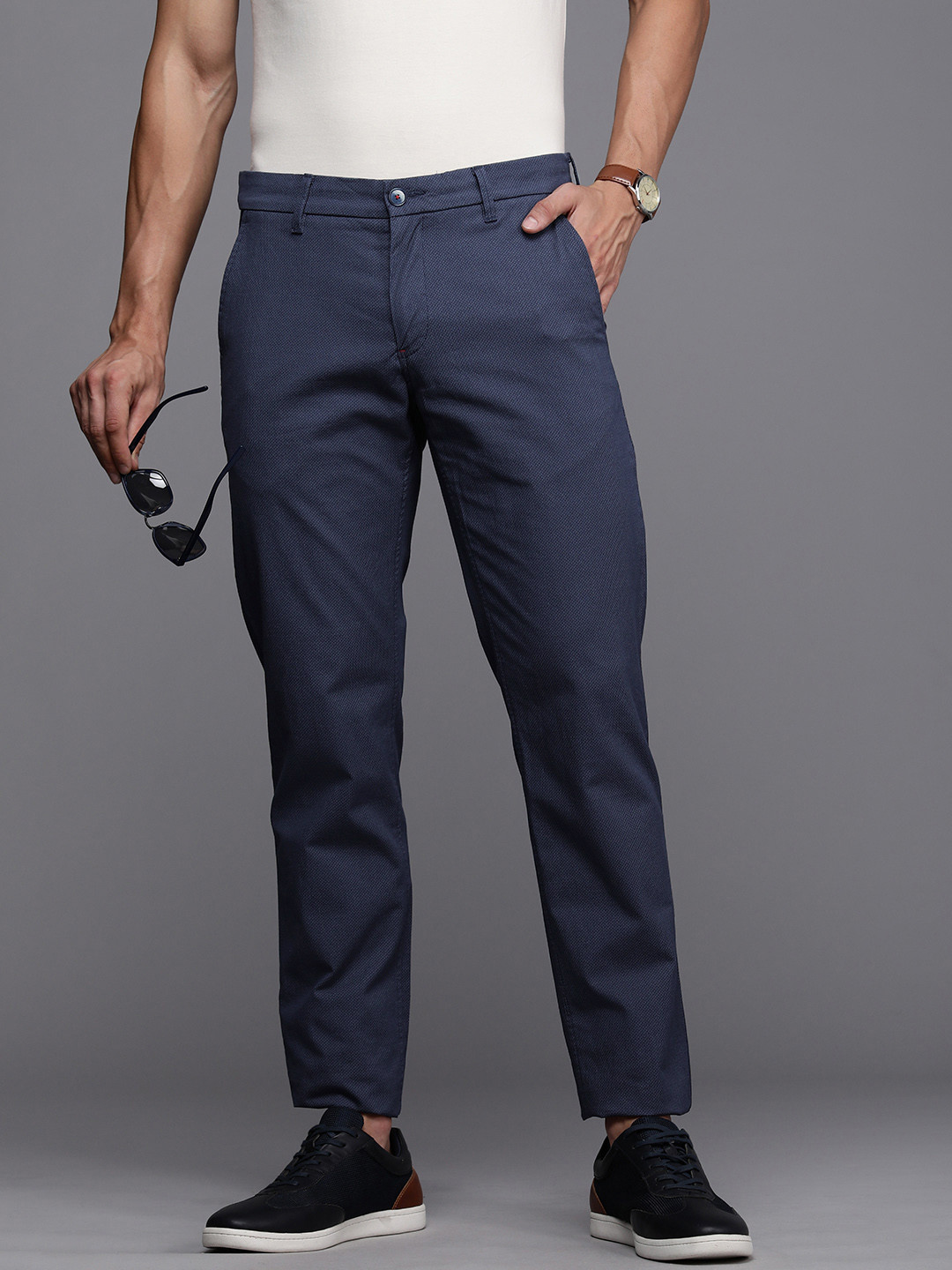 

Louis Philippe Sport Men Blue Textured Mid Rise Slim Fit Trousers
