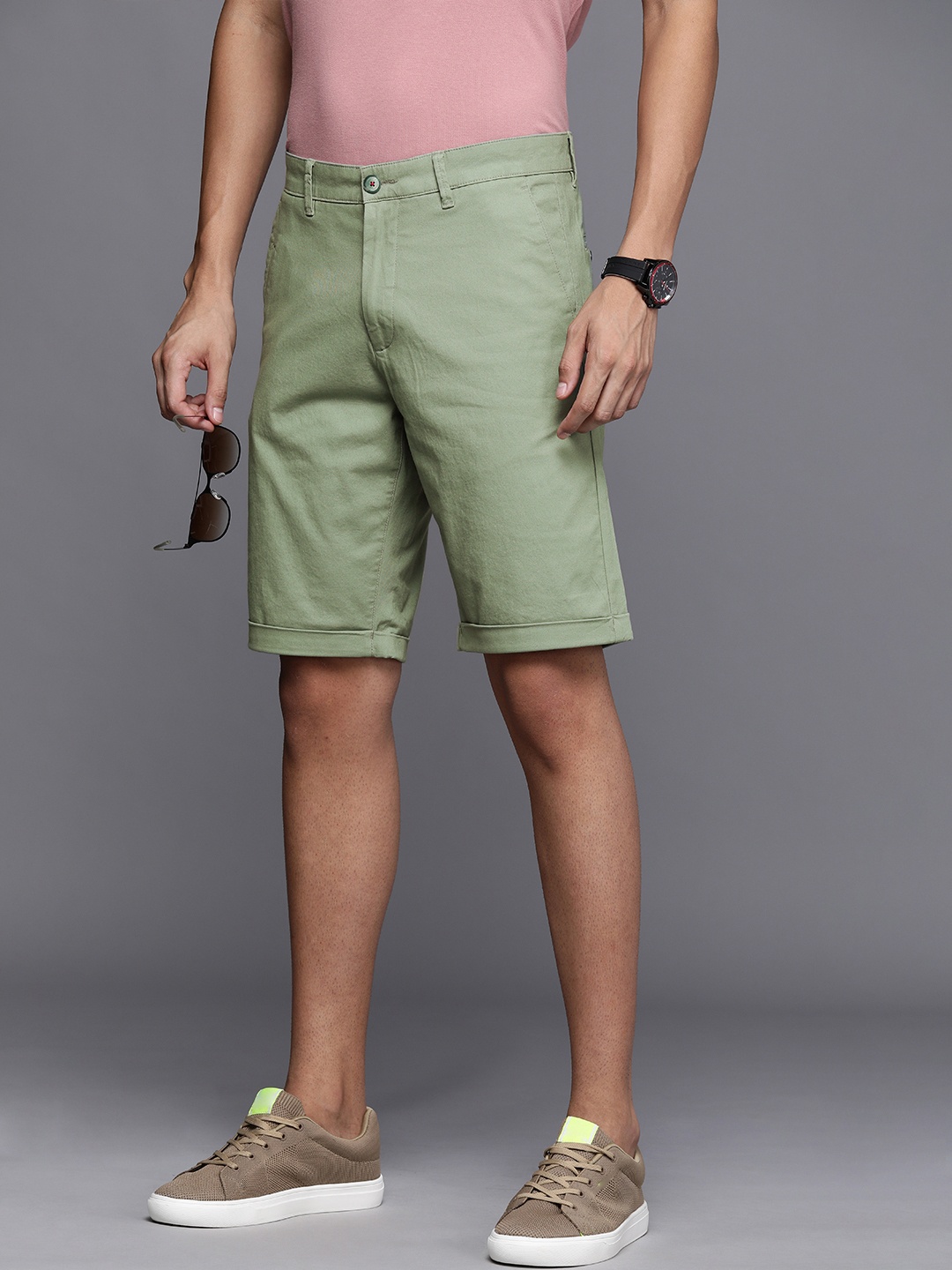 

Louis Philippe Sport Men Olive Green Solid Slim Fit Low-Rise Shorts