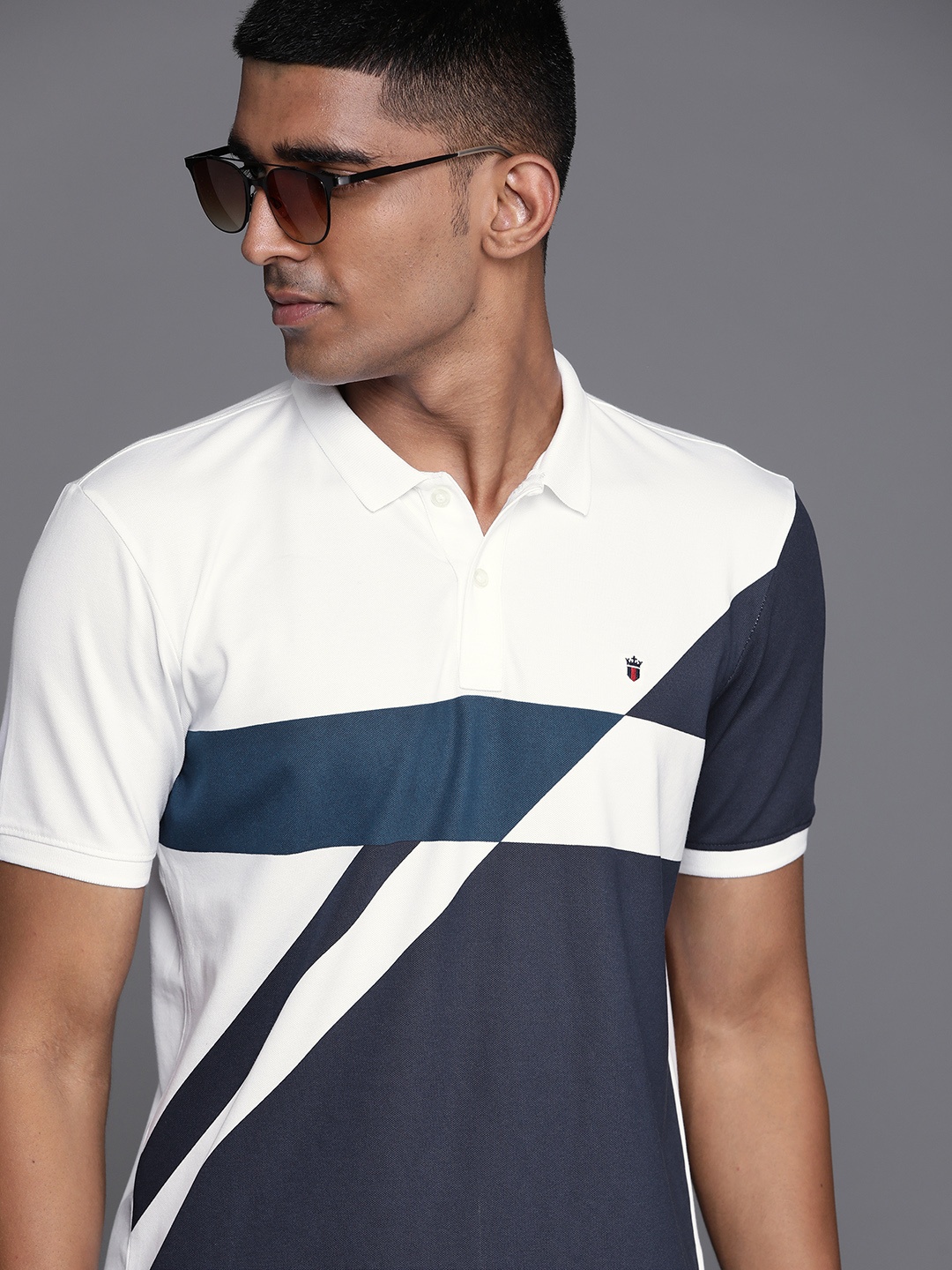 

Louis Philippe Sport Men White & Navy Blue Colourblocked Polo Collar T-shirt