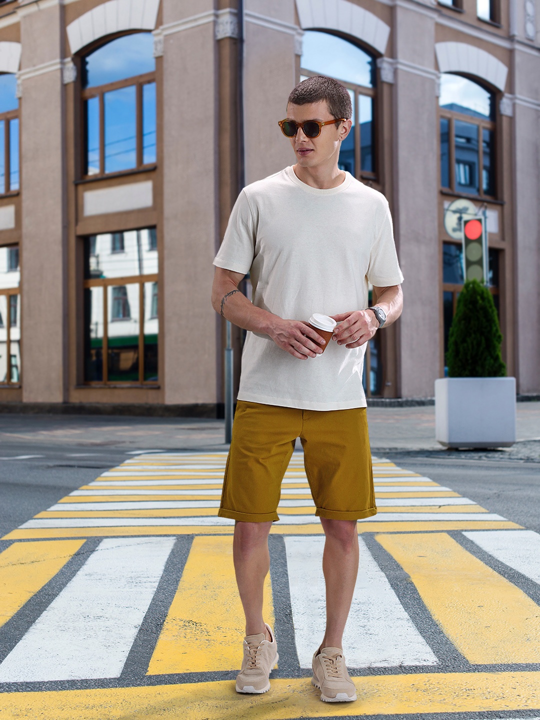 

Louis Philippe Sport Men Khaki Solid Slim Fit Low-Rise Regular Shorts