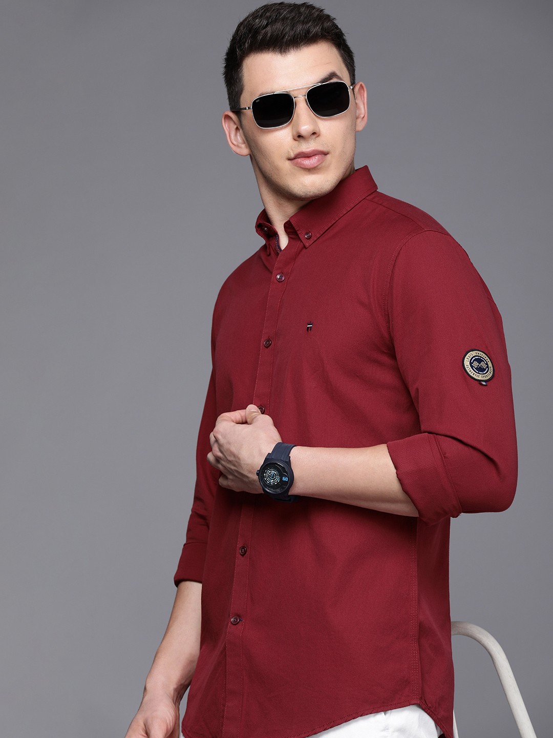 

Louis Philippe Sport Men Maroon Solid Slim Fit Pure Cotton Casual Shirt