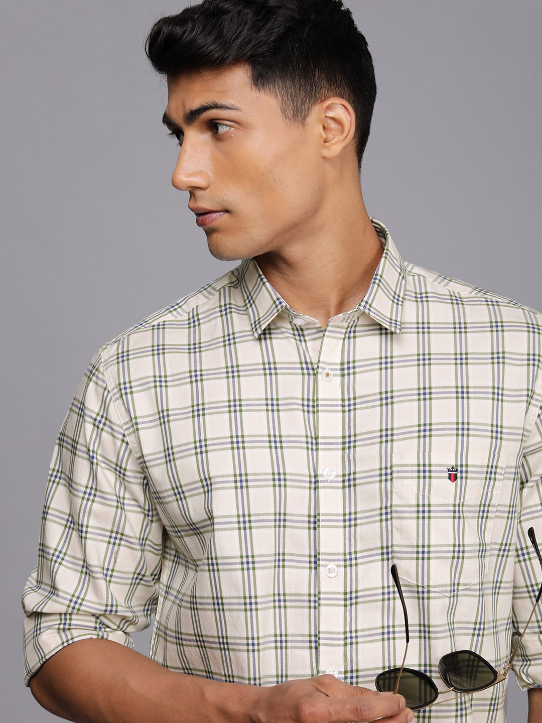 

Louis Philippe Sport Men Green & Beige Checked Pure Cotton Slim Fit Casual Shirt