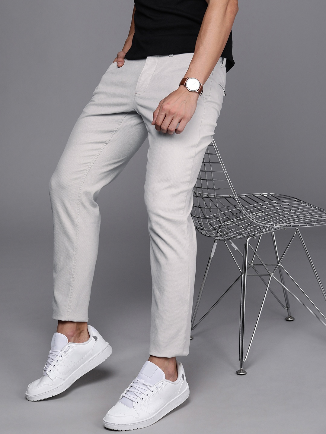 

Louis Philippe Sport Men Grey Textured Slim Fit Low-Rise Trousers